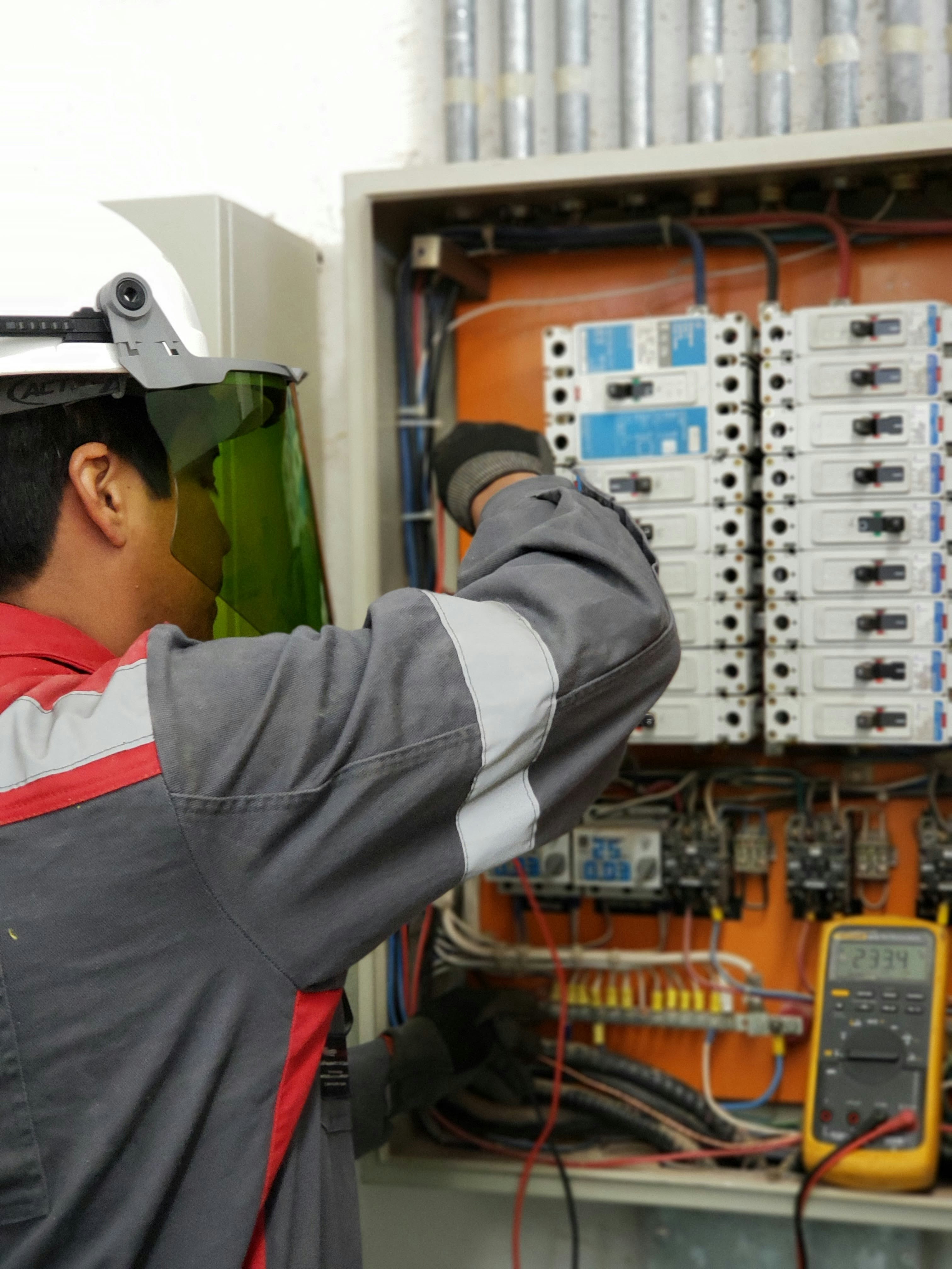 Professional electrical testing equipment